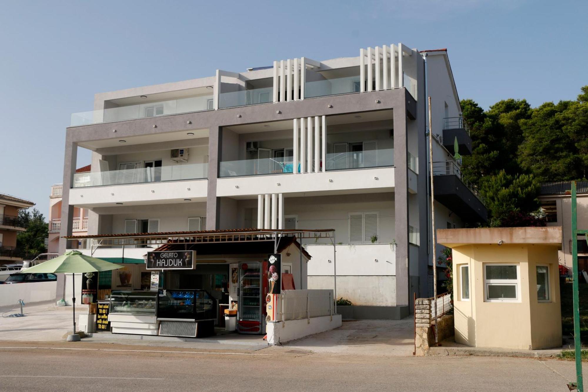 Apartment For One Person Kukljica Ngoại thất bức ảnh